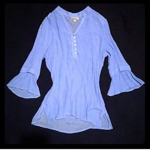 Azucar Blue Henley Blouse w 3/4 Flared Sleeves